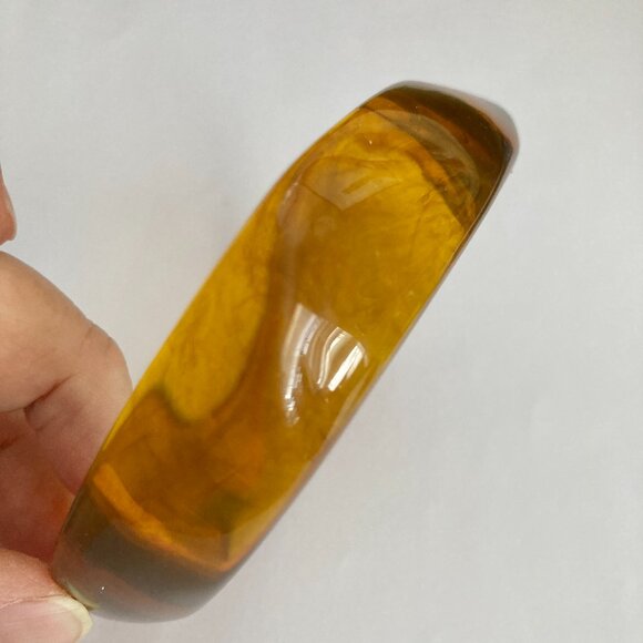 Vintage Lucite Acrylic Faux Honey Amber Tortoise Shell Bracelet Bangle Retro 8" - Picture 6 of 16